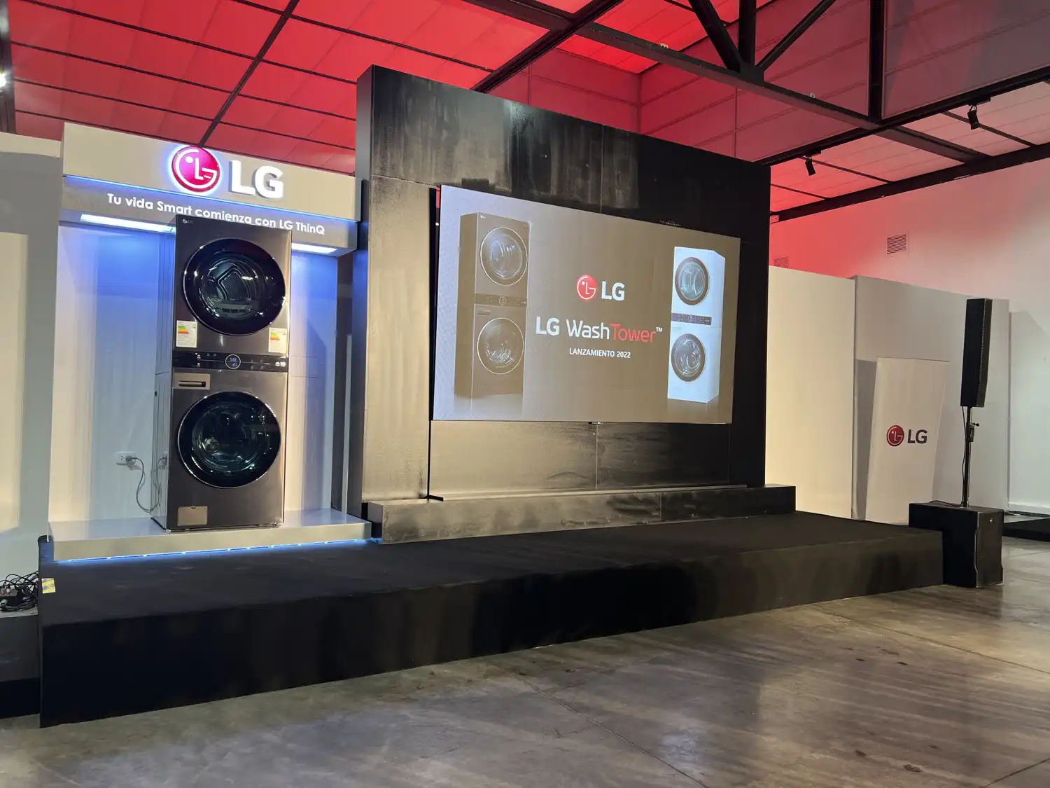 LG WashTower: Lavadora y secadora en un solo equipo