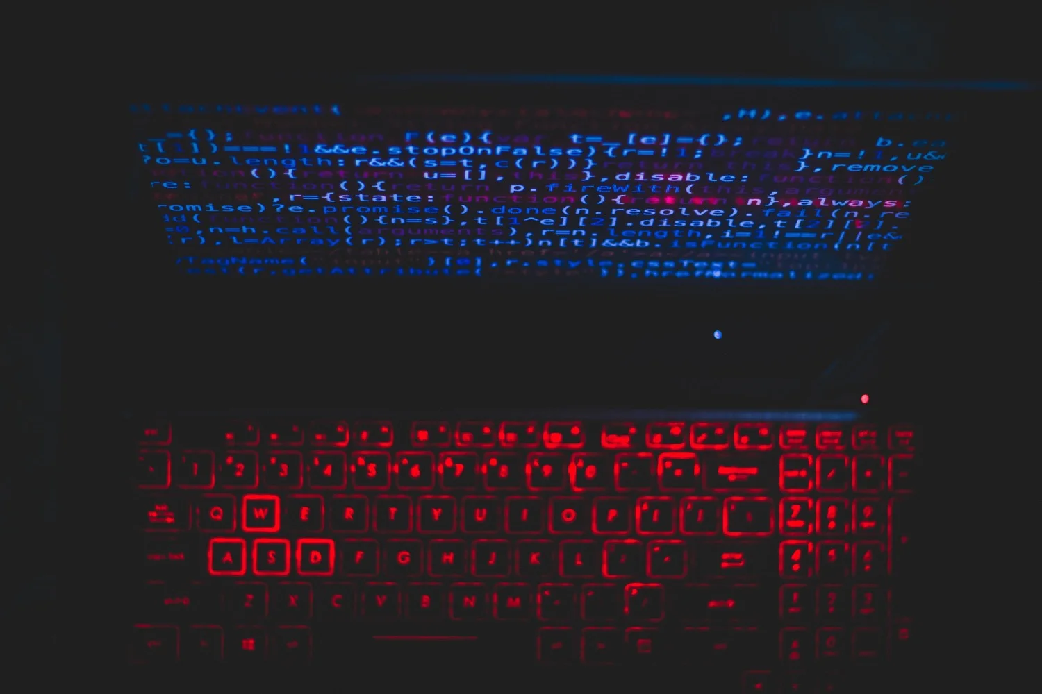 Transformaci&oacute;n digital, anal&iacute;tica de datos, inteligencia artificial y ciberseguridad