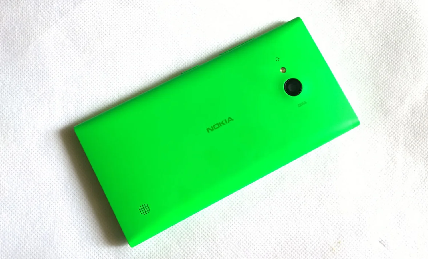 Review: Nokia Lumia 735
